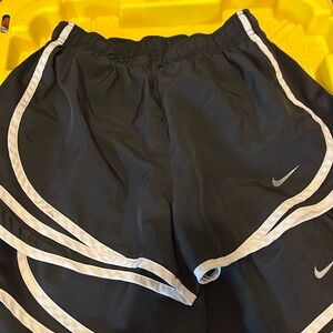 Nike dry fit shorts 3pk